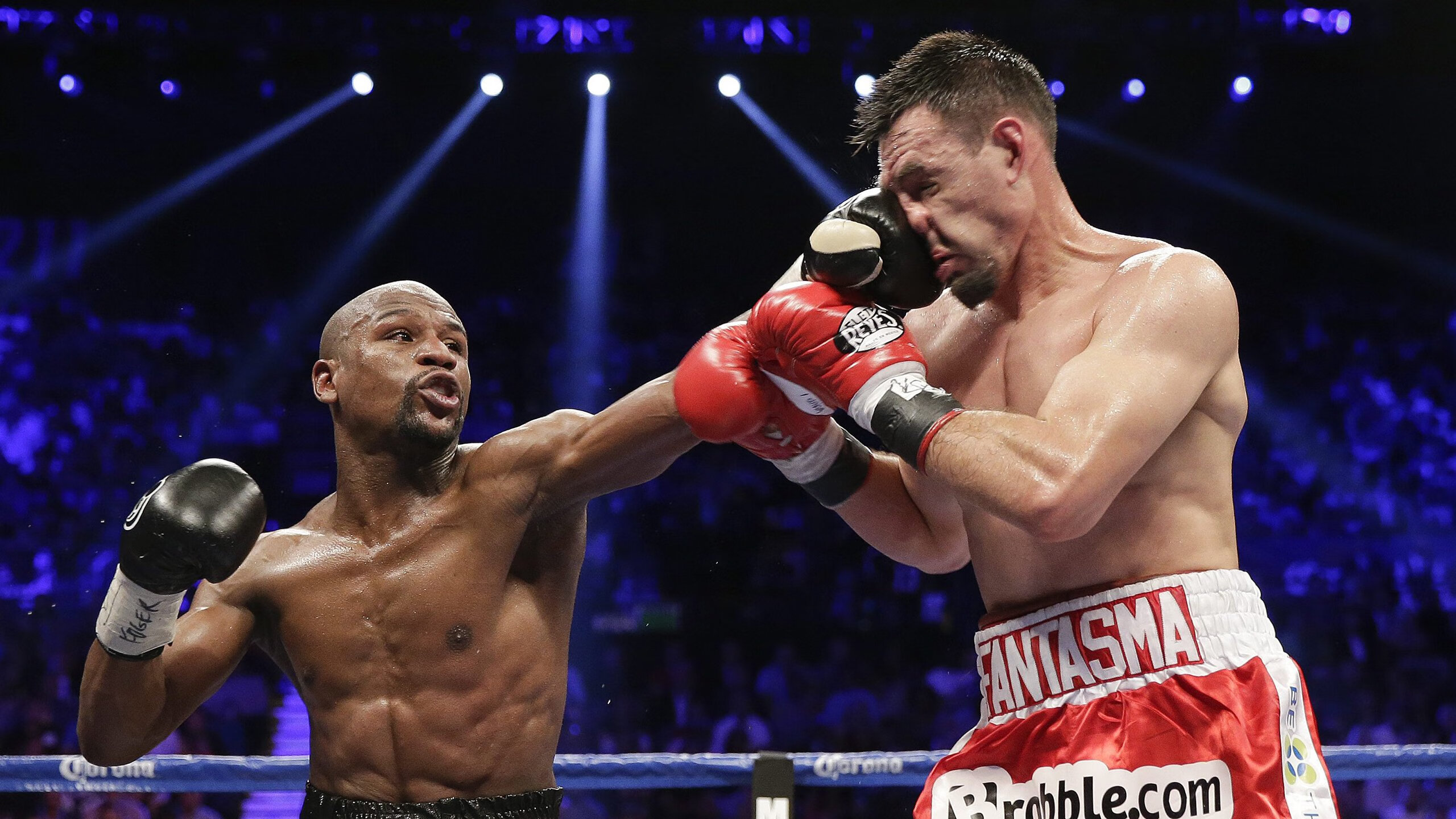 中超裁判队伍建设完善，执法更规范，2021赛季中超裁判